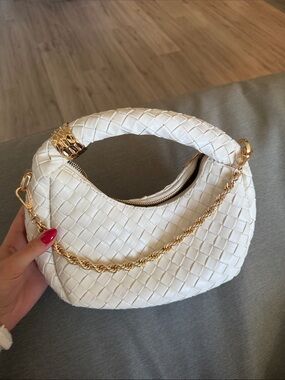 White Woven Crescent Shoulder Bag with Gold Chain